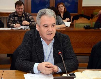 Emil Benţan, şeful adjunct al Direcţiei Tehnice: "Ne preocupă curăţenia oraşului"